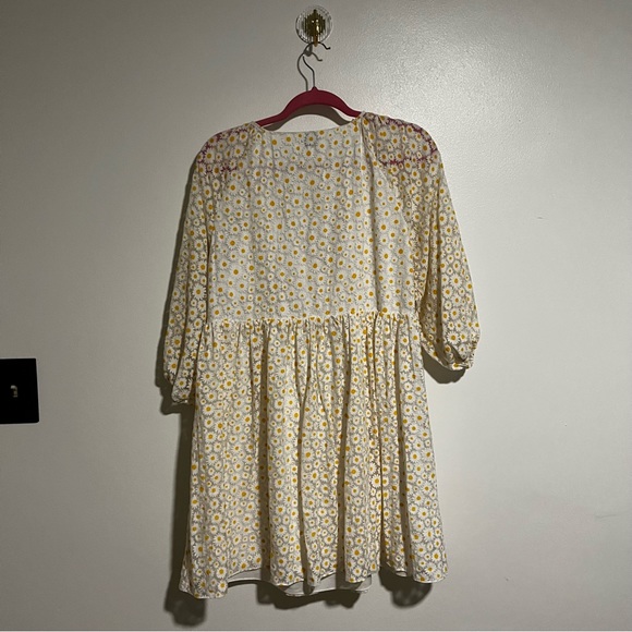 Aritzia Sunday Best Bonita Daisy print yellow white babydoll dress Large - Picture 5 of 10